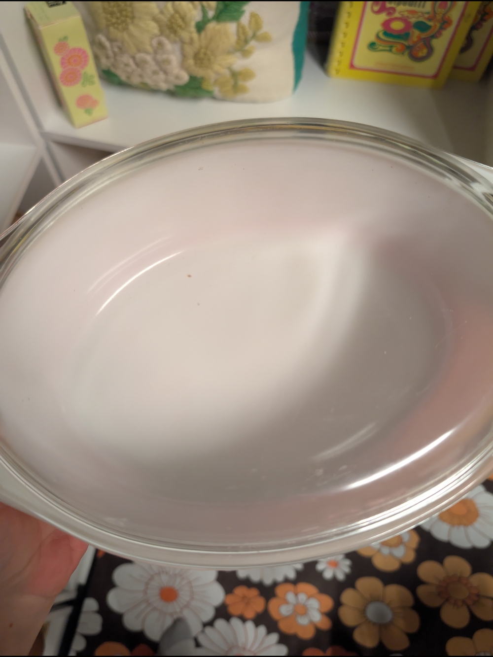 Vintage Pyrex 2.5q Pink Daisy Casserole With Lid - Picture 3 of 5